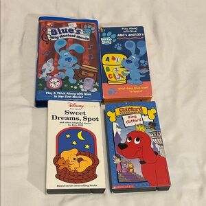 Children’s vhs lot blue’s Clues, Eric Hill’s spot, Clifford Dog